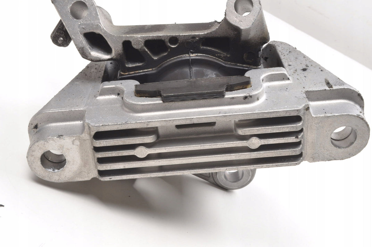 VOLVO XC40 EX40 XC60 II B4 PAW ENGINE CUSHION 2026 32139919