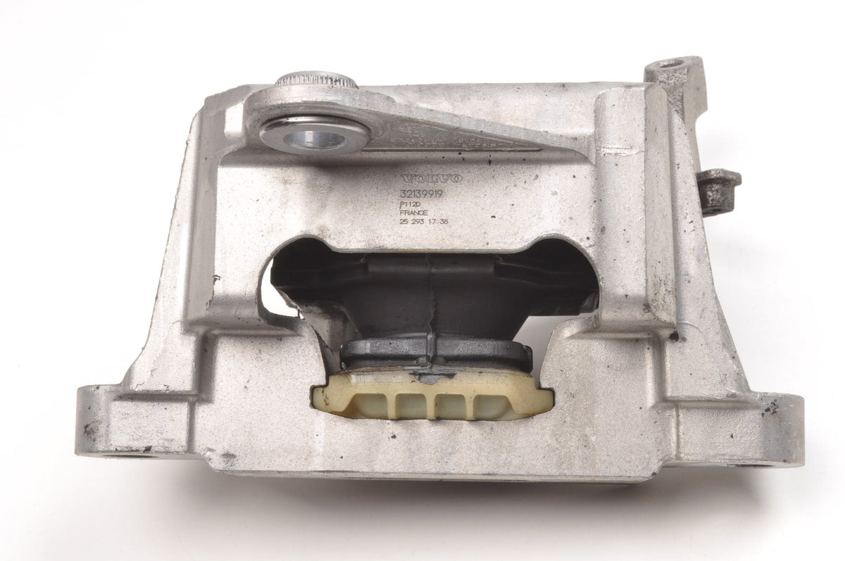 VOLVO XC40 EX40 XC60 II B4 PAW ENGINE CUSHION 2026 32139919