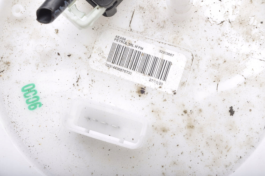 VOLVO XC40 FUEL PUMP PETROL 32203667