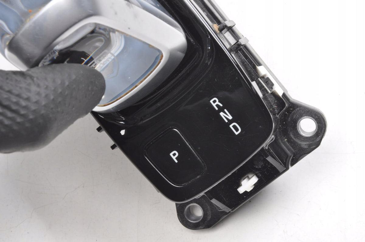 VOLVO XC40 GEARBOX LEVER SELECTOR CRYSTAL 31437914 Orrefors