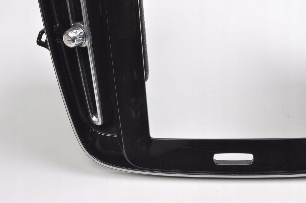 VOLVO XC40 GRID DISPLAY FRAME 31442627