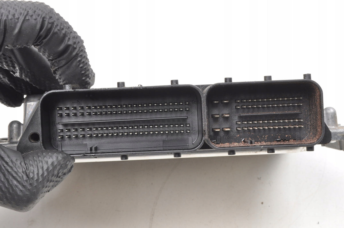 VOLVO XC40 II 1.5 T3 163KM COMPUTER ENGINE DRIVER 32255068