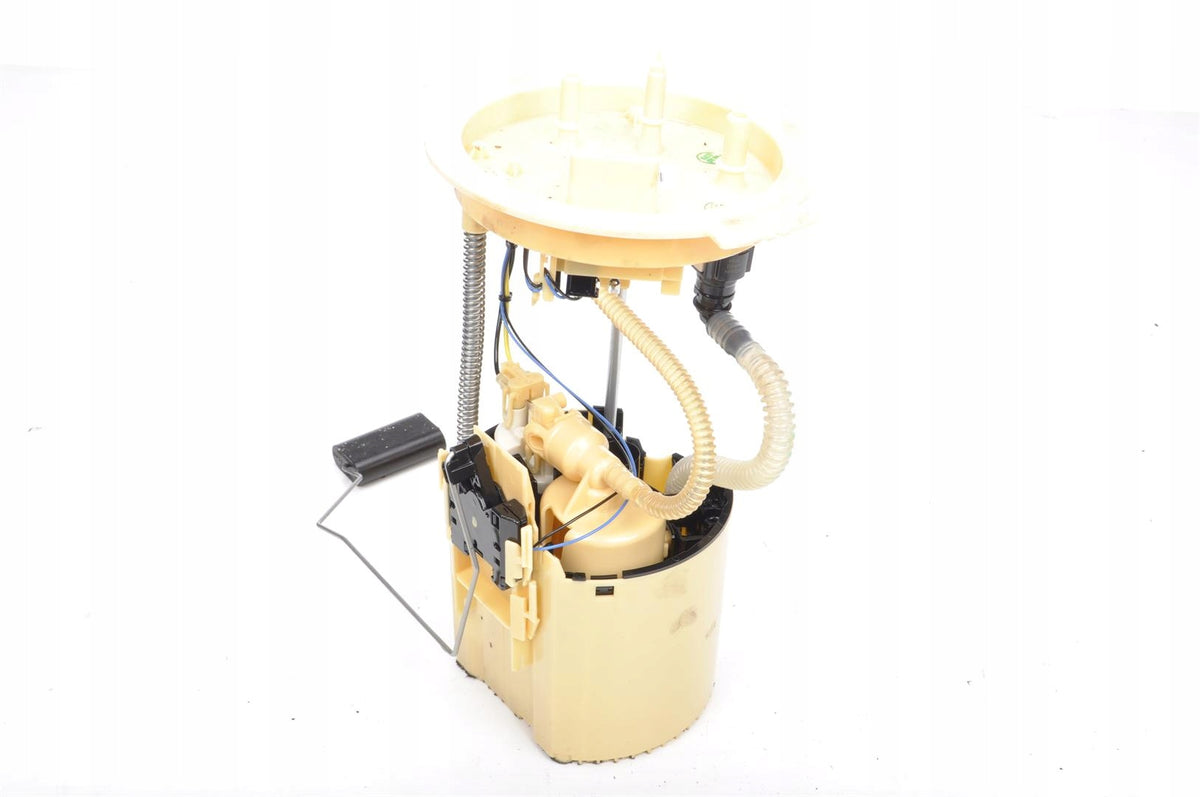 VOLVO XC40 II 2.0 D4 FUEL PUMP 32203668 2017-