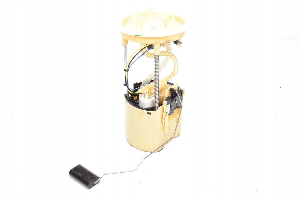VOLVO XC40 II 2.0 D4 FUEL PUMP 32203668 2017-