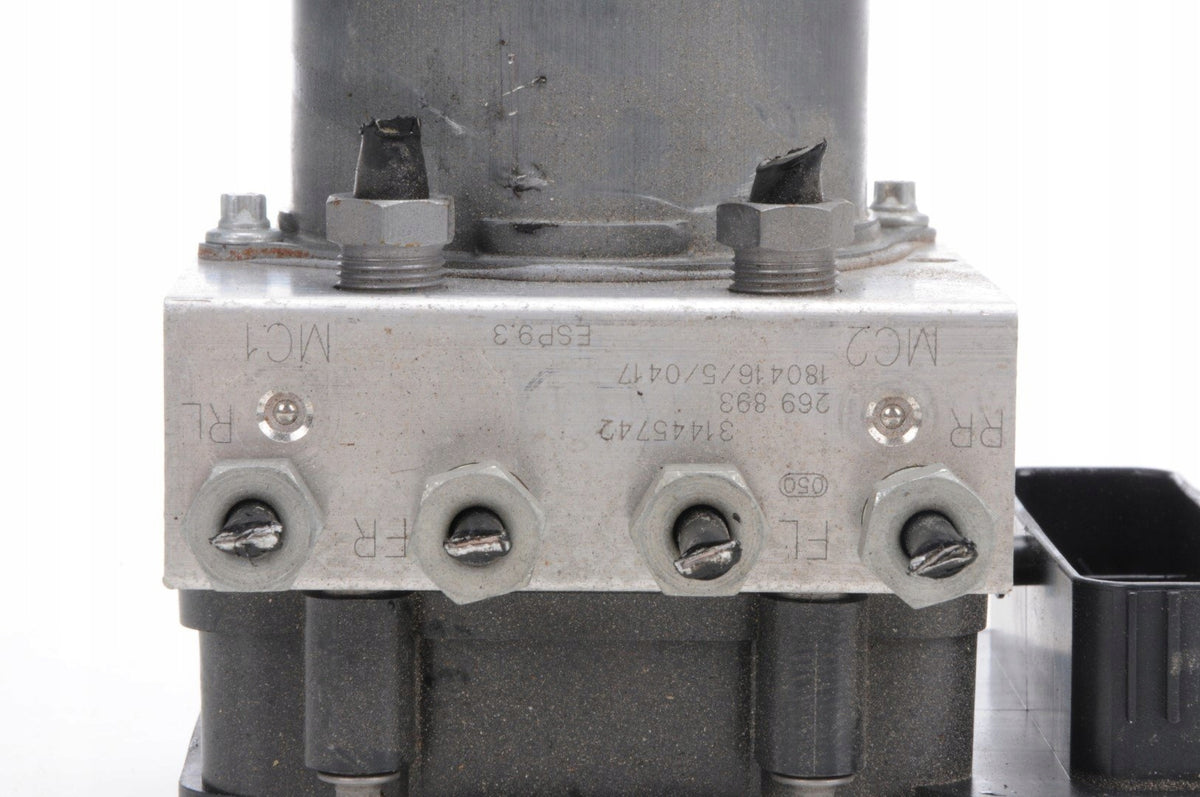 VOLVO XC40 II 2.0 D4 PUMP ABS 31445742