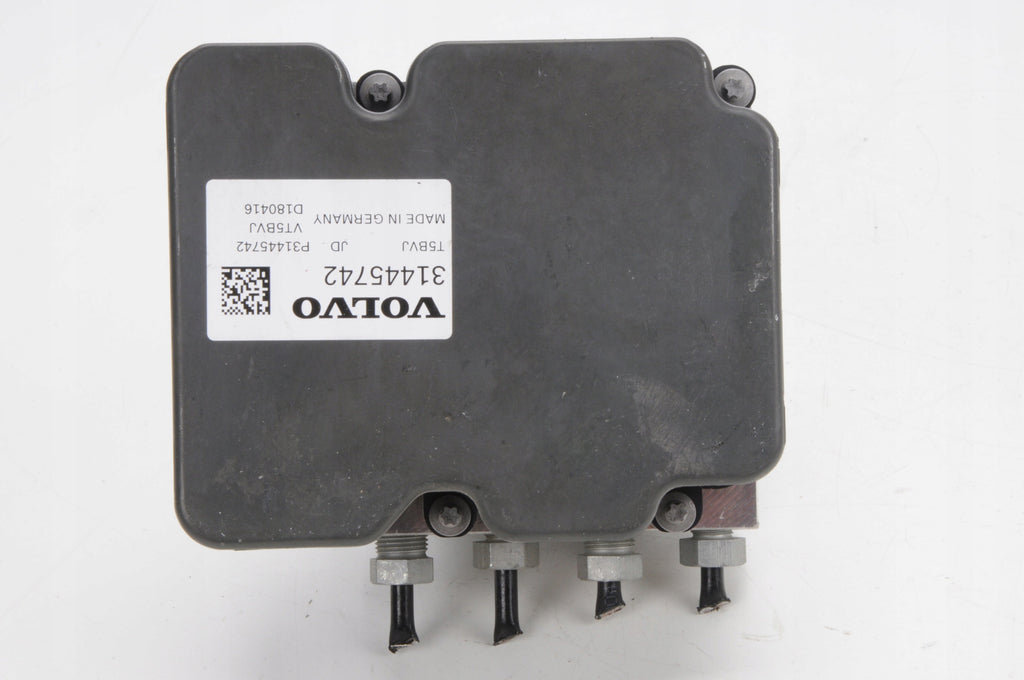 VOLVO XC40 II 2.0 D4 PUMP ABS 31445742