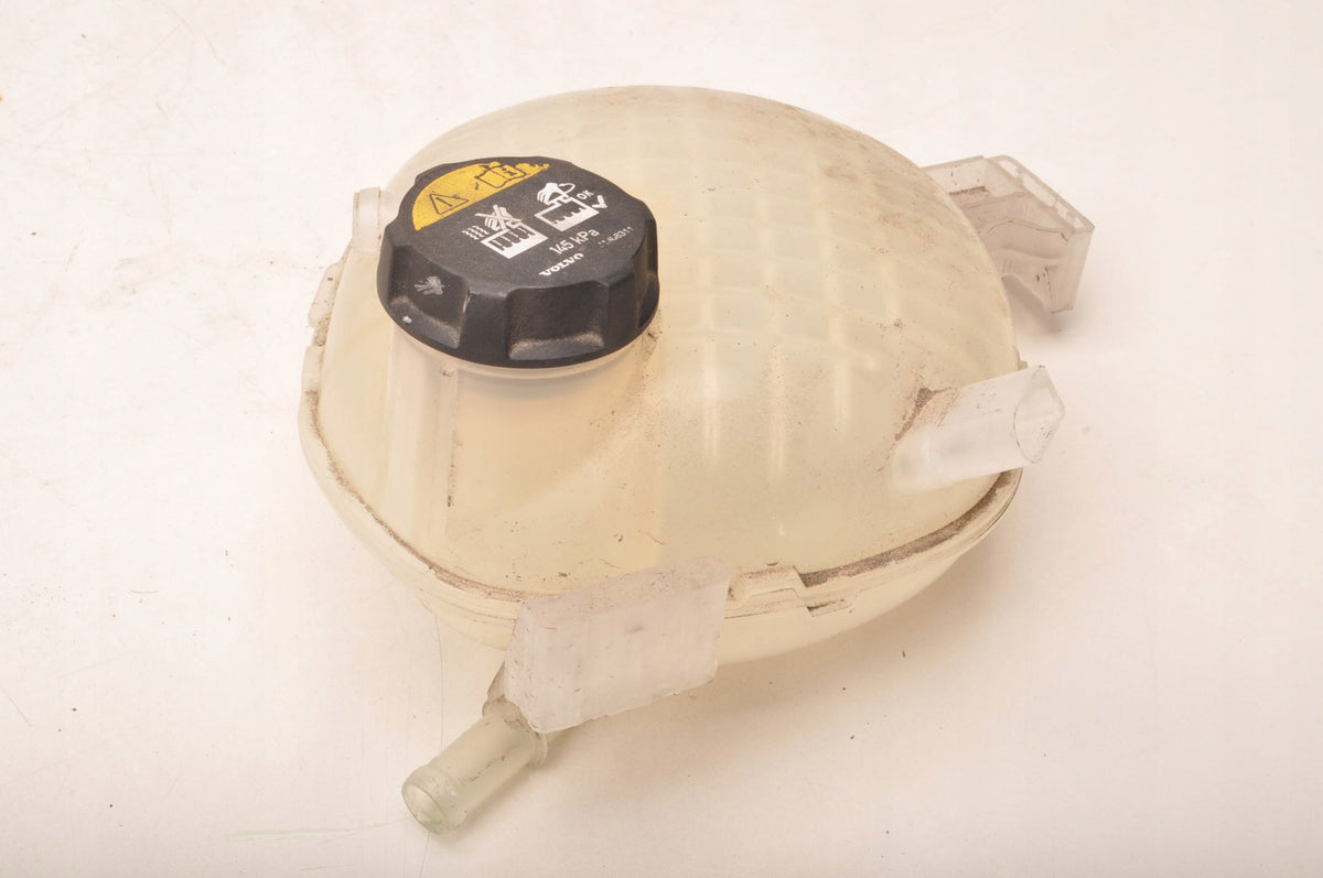 VOLVO XC40 II 31439768 EXPANSION TANK