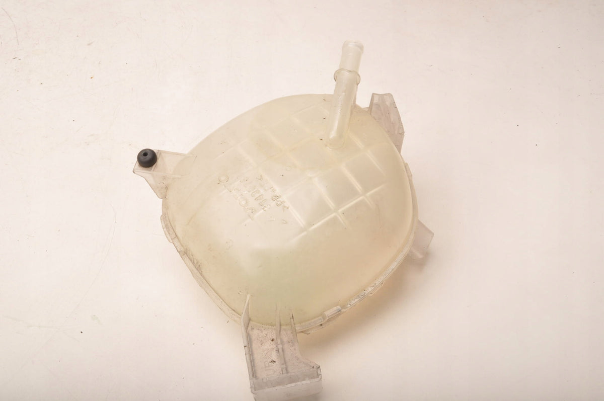 VOLVO XC40 II 31439768 EXPANSION TANK