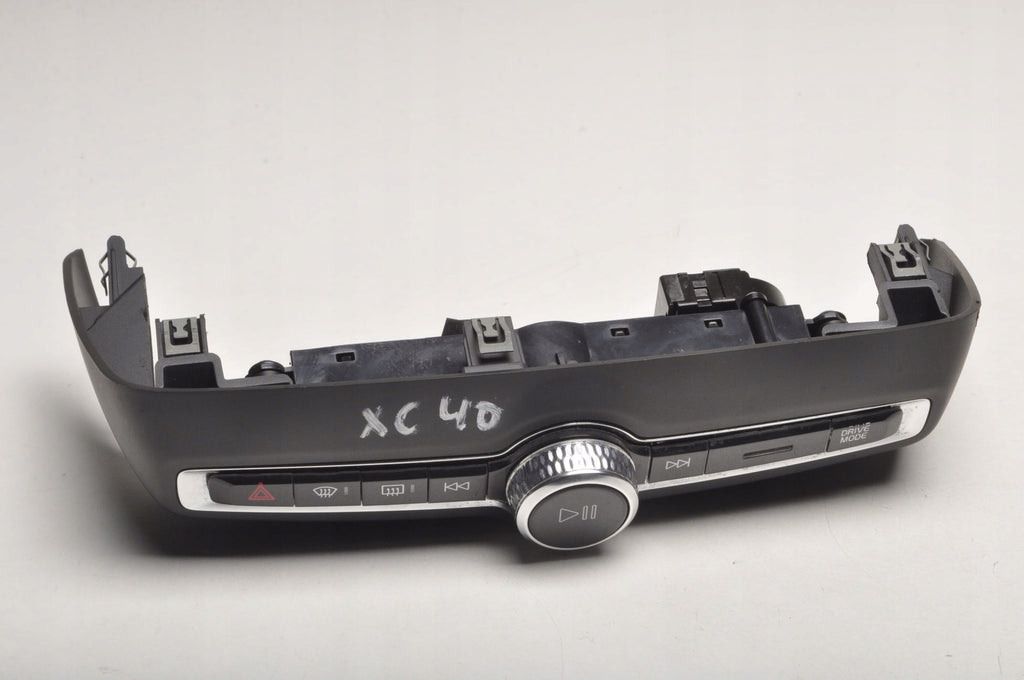 VOLVO XC40 II CENTER RADIO CONTROL PANEL 31456672