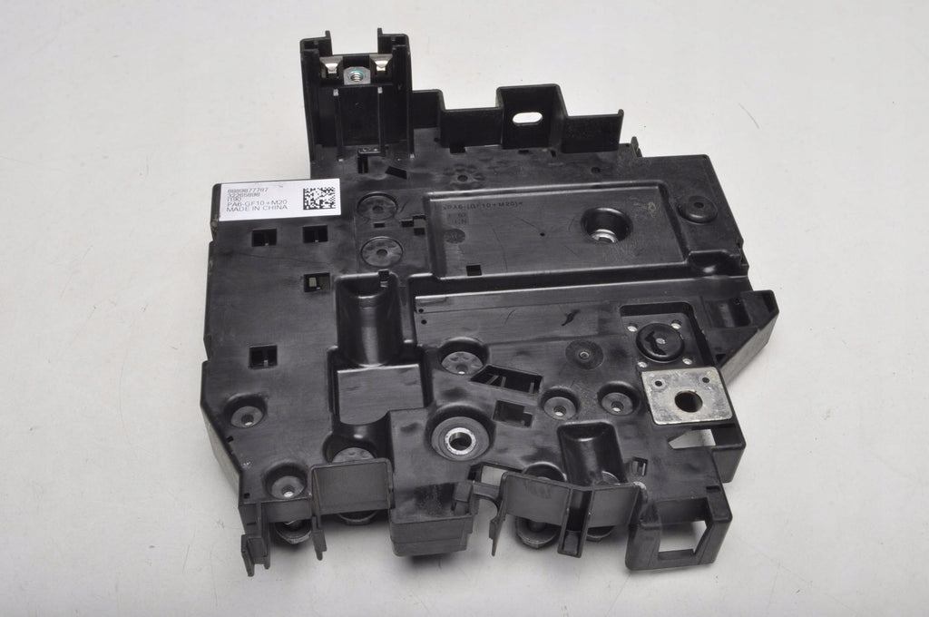 VOLVO XC40 II FUSE BOX 32265898