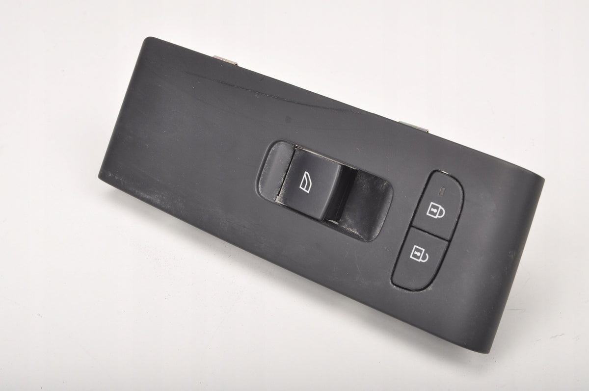 VOLVO XC40 II PANEL WINDOW BUTTON RIGHT FRONT 32274180