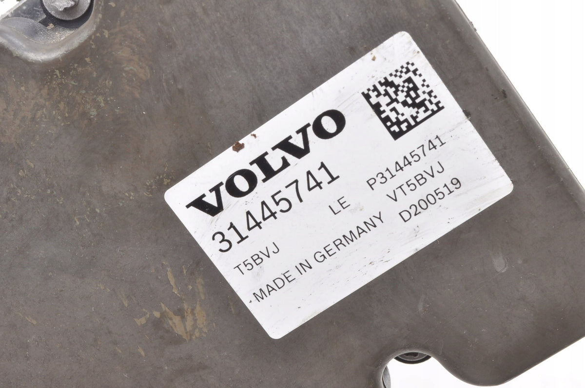 VOLVO XC40 II PUMP ABS 31445741