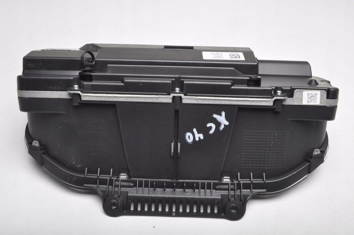 VOLVO XC40 II T5 Plug-in Hybrid 1.5 COUNTER CLOCKS 32320737