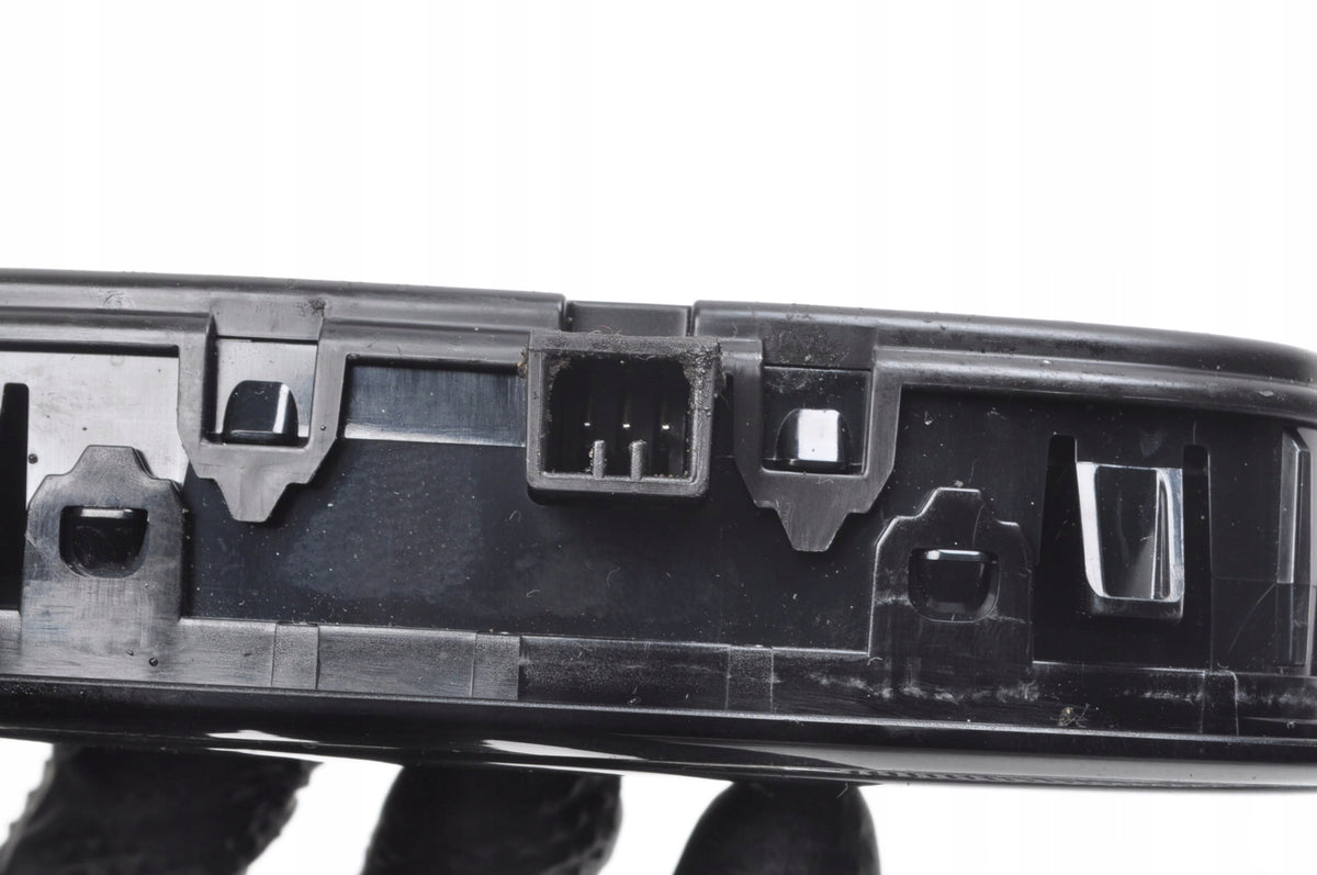 VOLVO XC40 LIGHTING INTERIOR CABIN LAMP 32408312