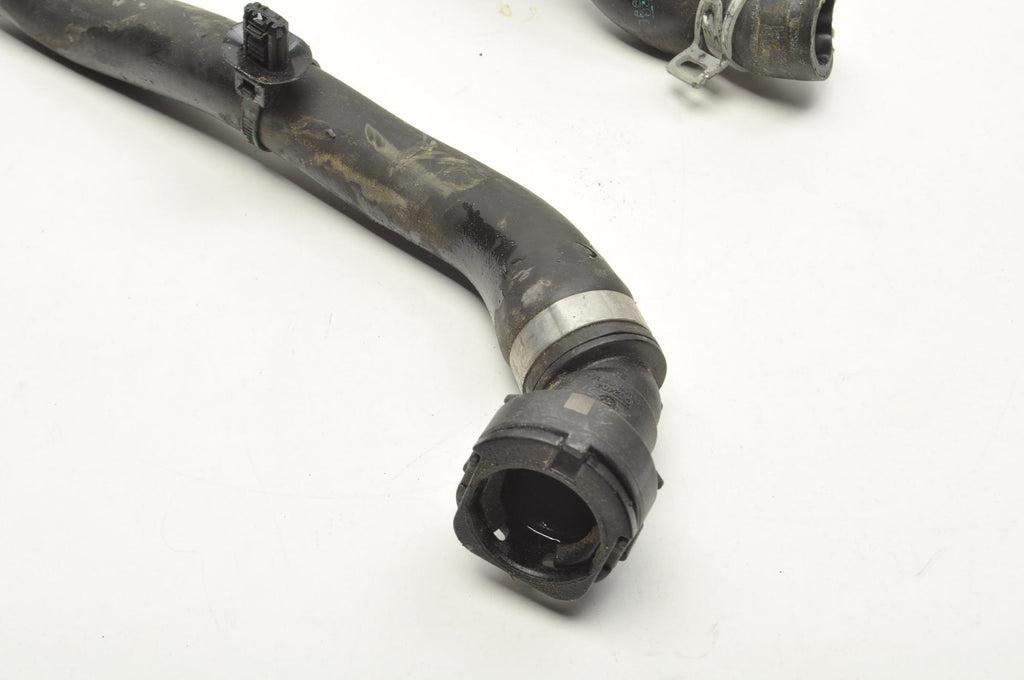 VOLVO XC40 RECHARGE EX40 C40 PIPE WATER LINE 32138746