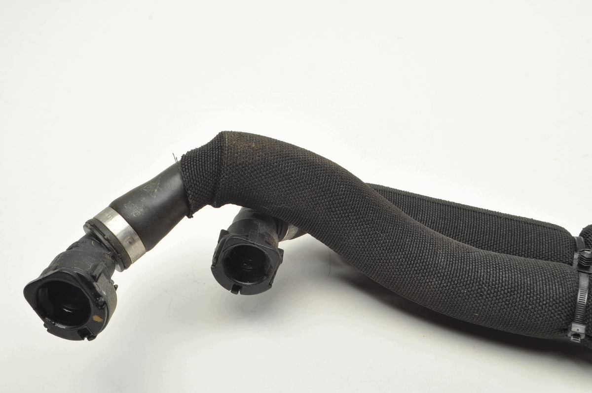 VOLVO XC40 RECHARGE PIPE WATER LINE 32339807