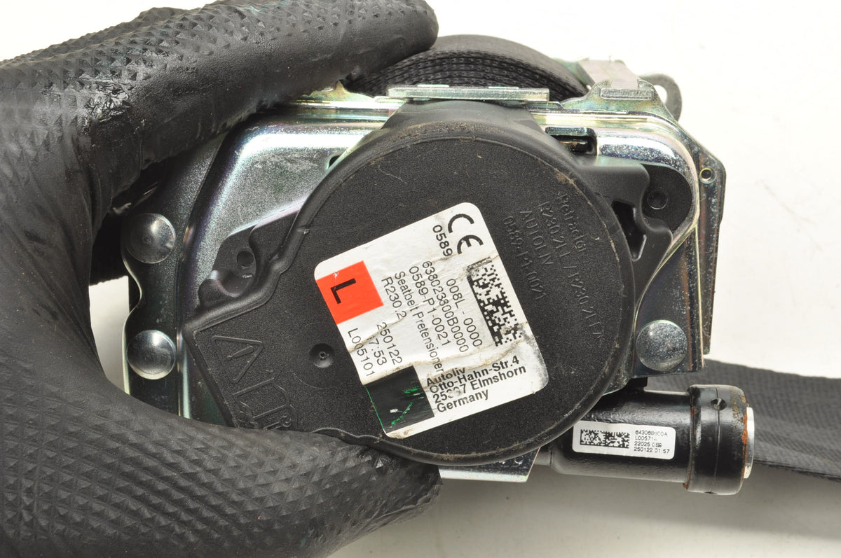 VOLVO XC40 SEAT BELT LEFT FRONT 32149121