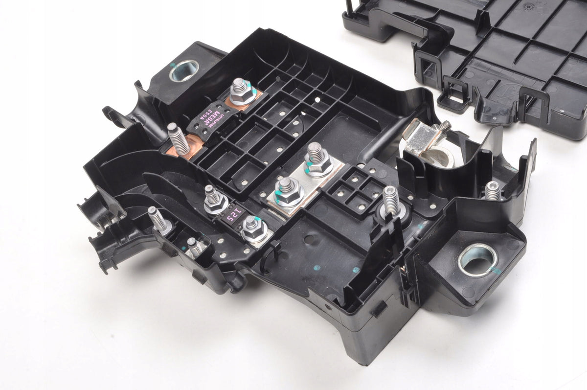VOLVO XC40 SPLITTER 32359306
