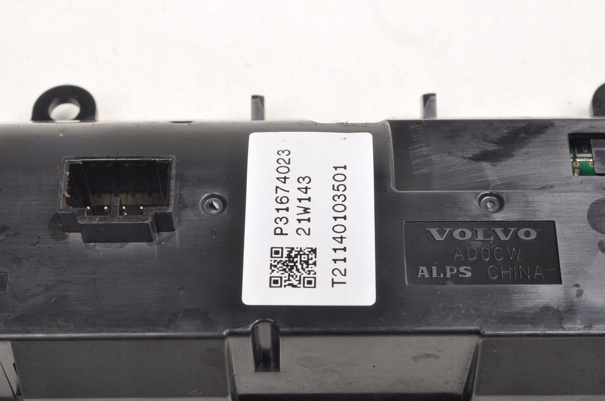 VOLVO XC40 SWITCH PANEL 31674023