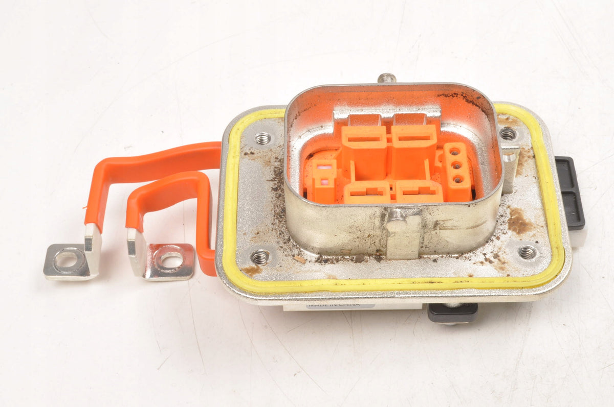 VOLVO XC40 T5 PLUG IN HYBRID MODULE DRIVER SOCKET PLUG 31679010