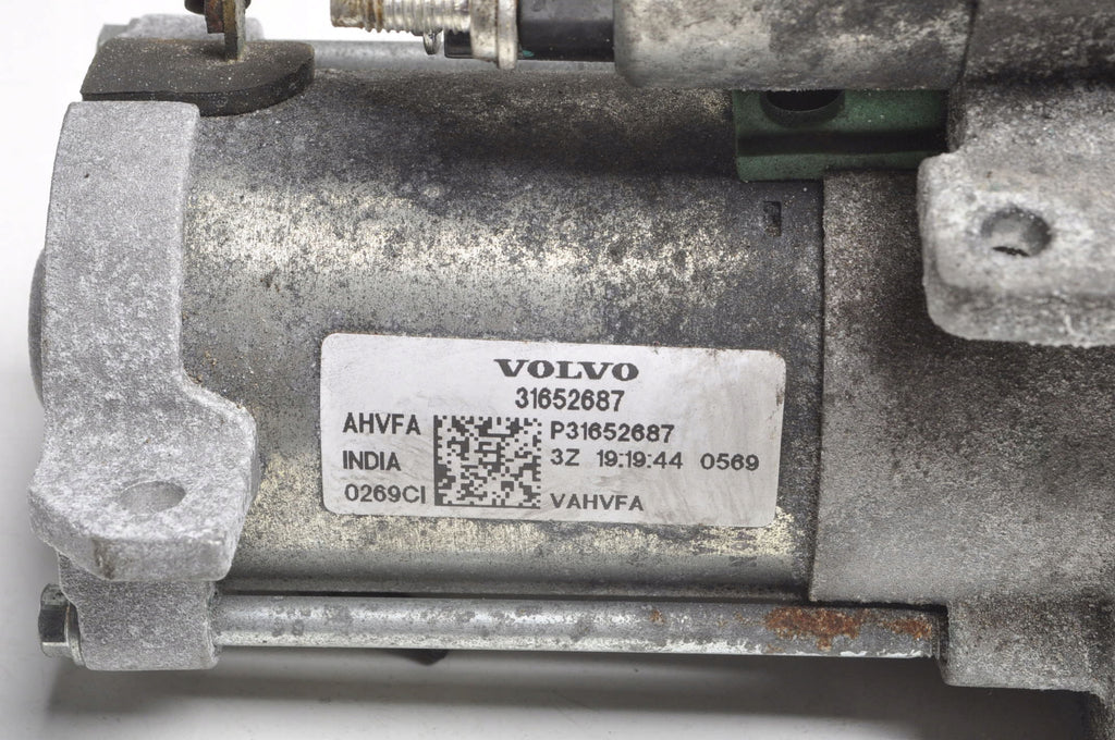 VOLVO XC40 T5 Plug-in Hybrid STARTER 31652687 2021R
