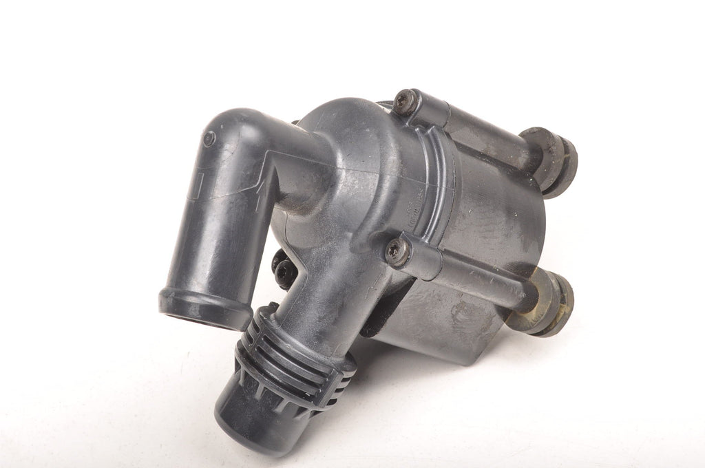 VOLVO XC40 XC60 II B4 Mild-Hybrid 16V 197HP WATER PUMP 32324819 2025