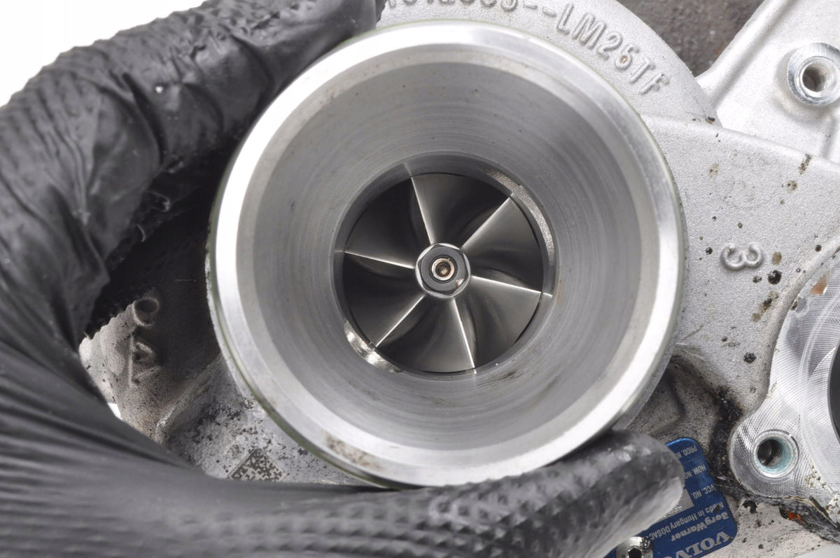VOLVO XC40 XC60 II V60 II V90 II B4 Mild-Hybrid TURBINE TURBO 32361308 26