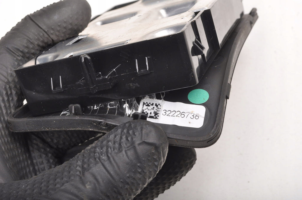 VOLVO XC40 XC60 II XC90 II INDUCTION CHARGER 32226738