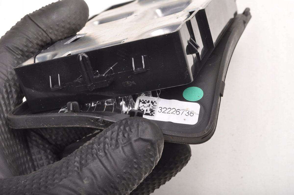 VOLVO XC40 XC60 II XC90 II INDUCTION CHARGER 32226738