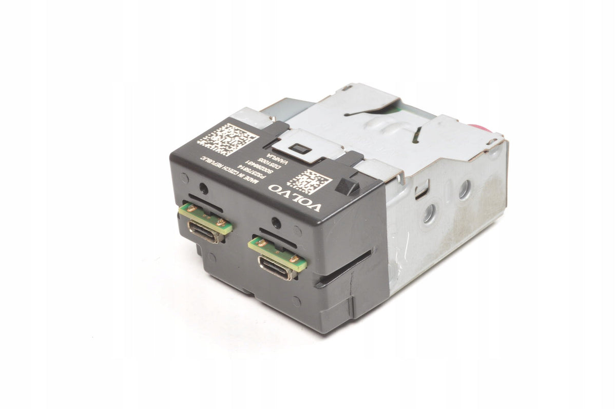 VOLVO XC40 XC90 II XC60 II USB 32375814 2026 INPUT
