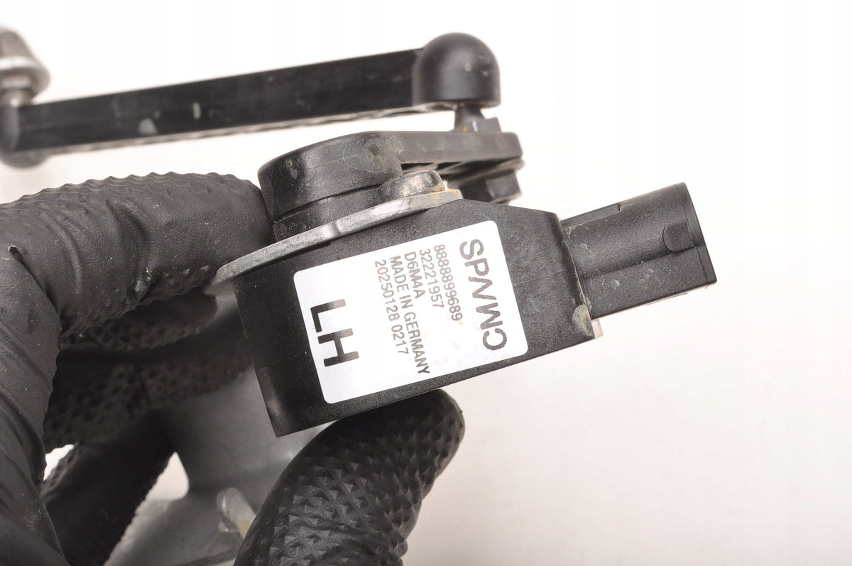 VOLVO XC40 XENON LEVELING SENSOR 32221957 32221477