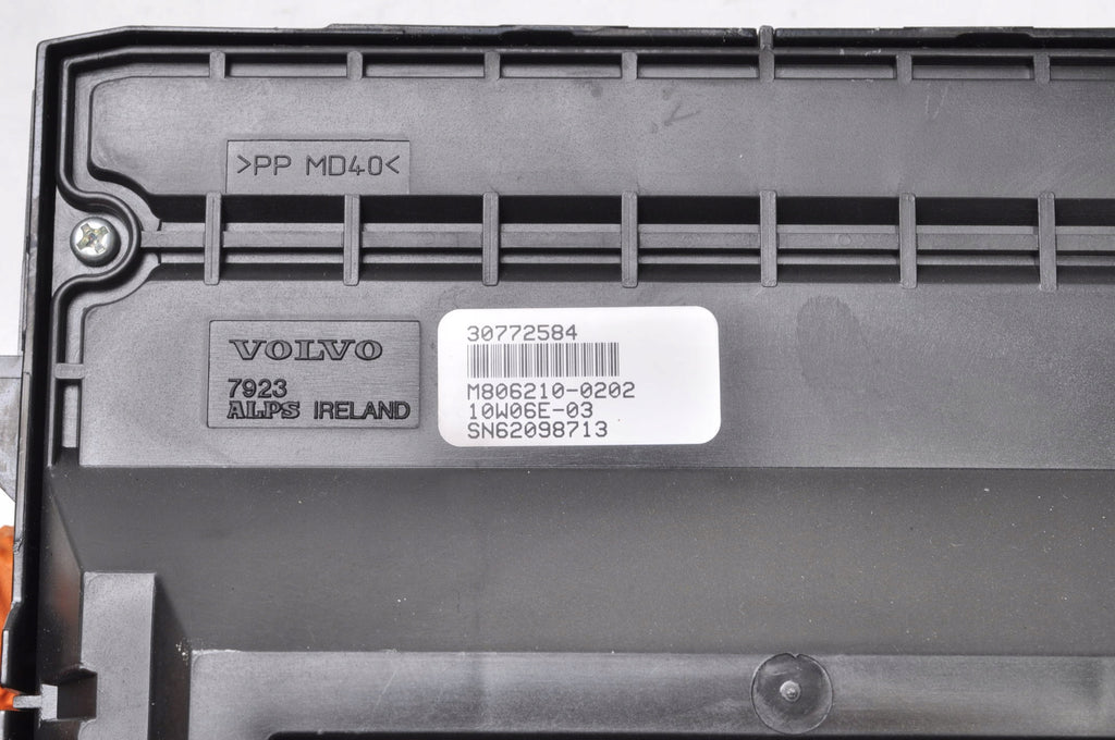 VOLVO XC60 AND DISPLAY 30772584