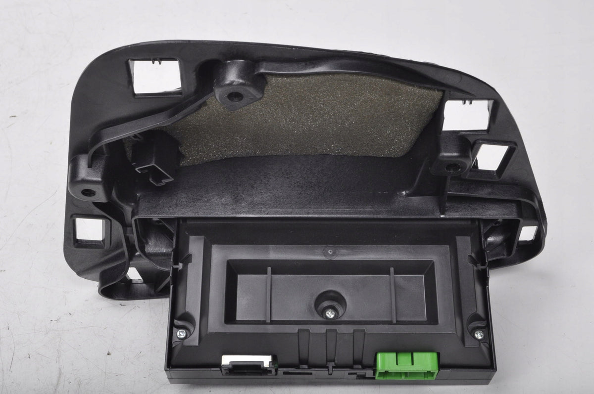 VOLVO XC60 AND DISPLAY 30781190