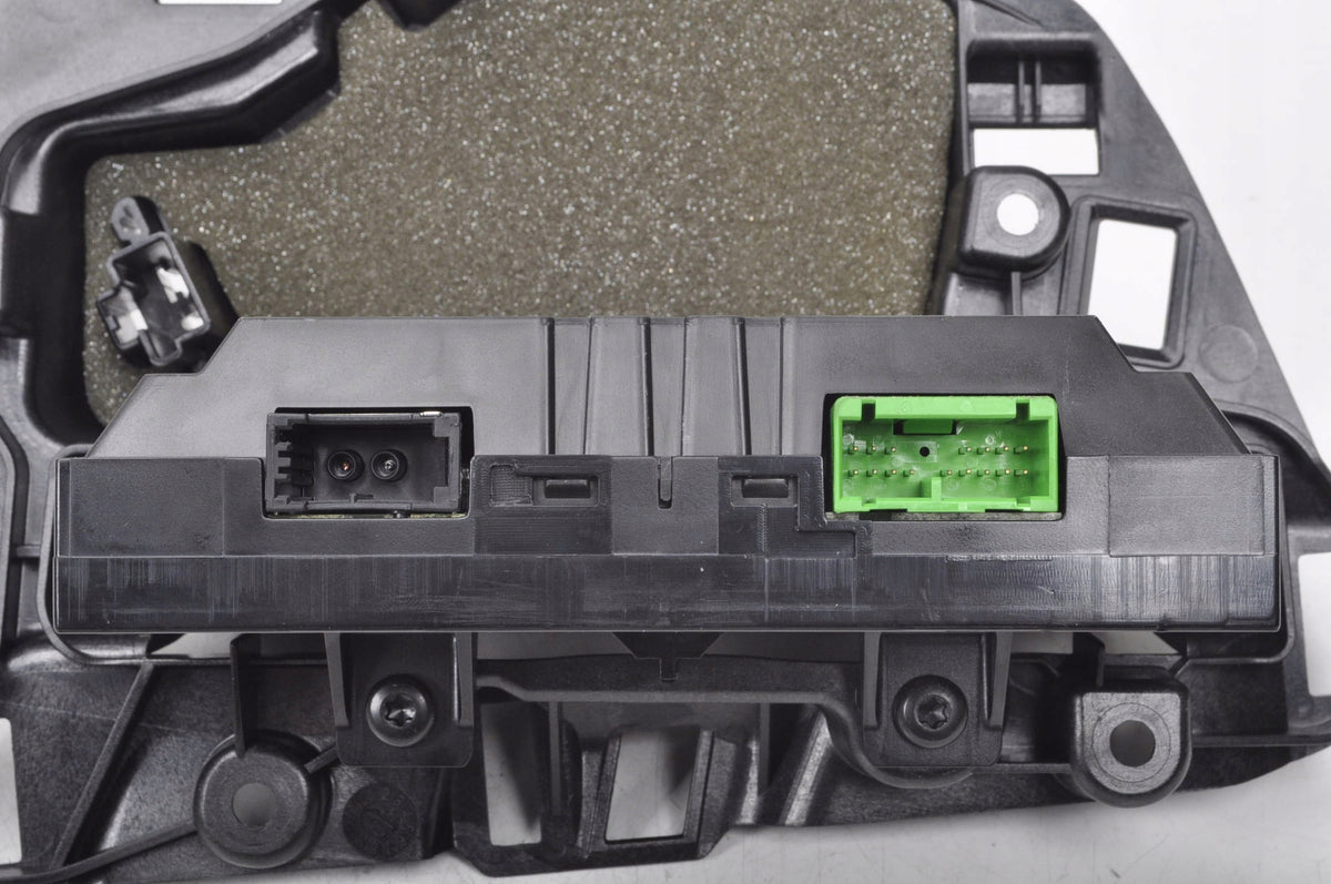 VOLVO XC60 AND DISPLAY 30781190