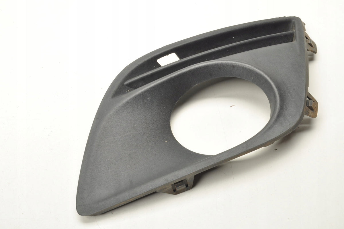 VOLVO XC60 AND FRAME HALOGEN GRILLE LEFT BUMPER 30763417