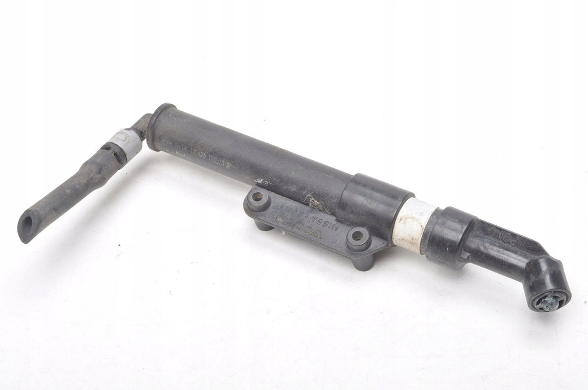 VOLVO XC60 AND HEADLIGHT WASHER PUMP LEFT LIFT 31333665