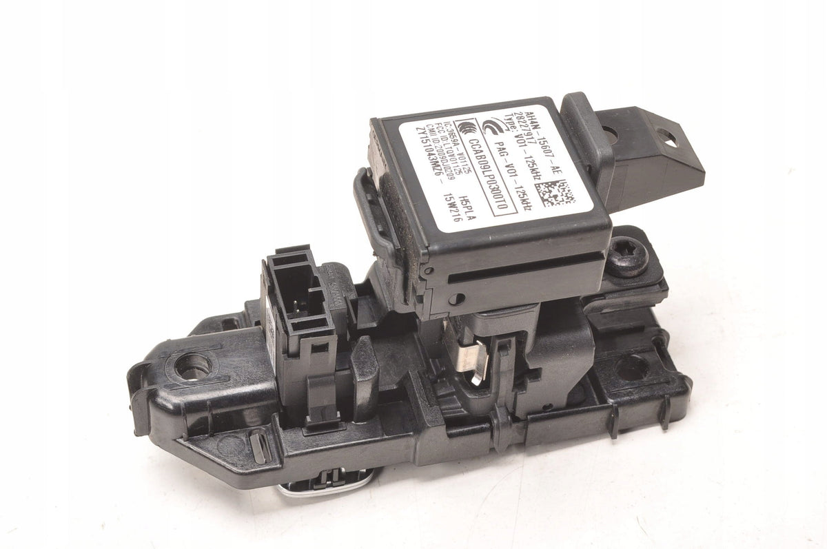 VOLVO XC60 AND KEY IGNITION 31300171