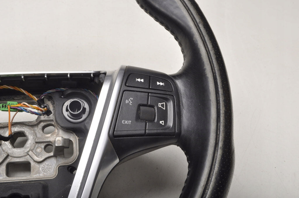 VOLVO XC60 AND LEATHER STEERING WHEEL RDESIGN