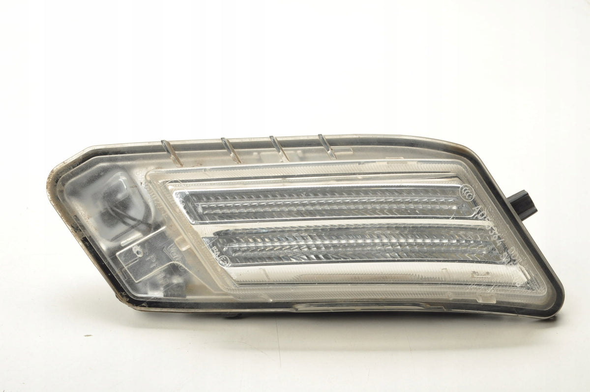 VOLVO XC60 AND LED LAMP LEFT 89068027 89076804