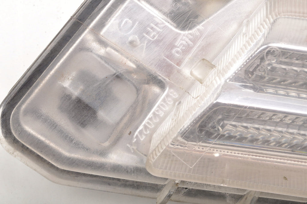 VOLVO XC60 AND LED LAMP RIGHT 89052027