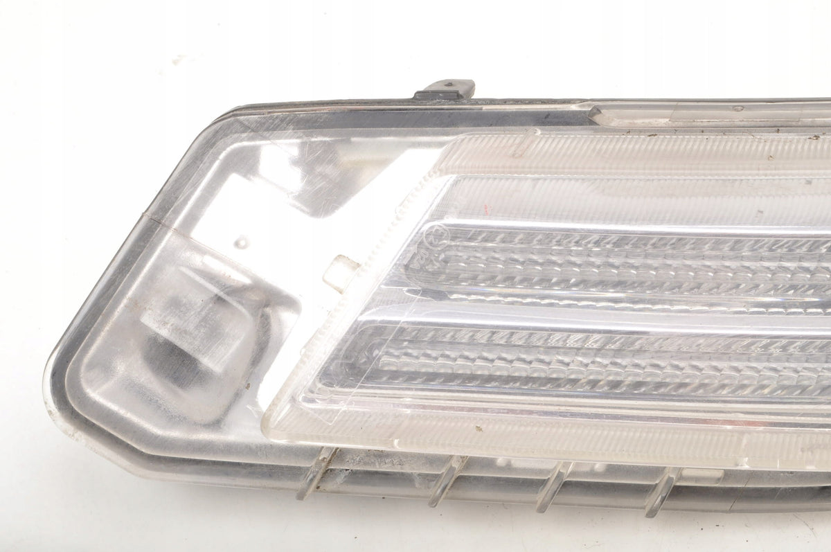 VOLVO XC60 AND LED LAMP RIGHT 89052027