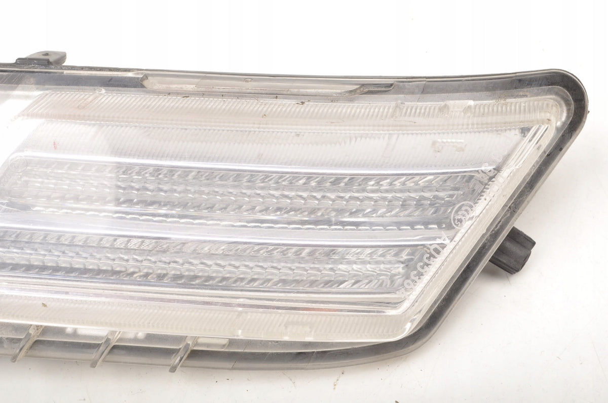VOLVO XC60 AND LED LAMP RIGHT 89052027