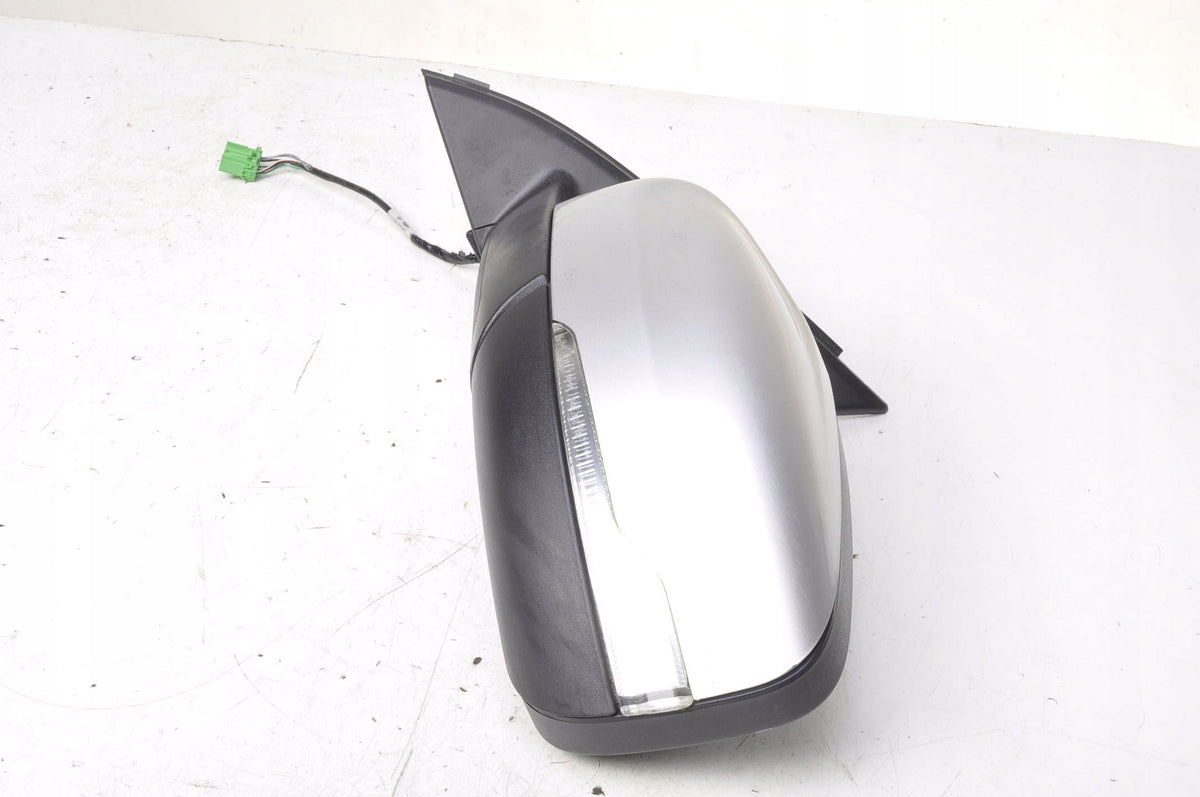 VOLVO XC60 AND LEFT ELECTRIC MIRROR 8 PIN LIFT