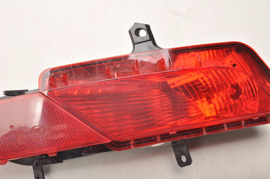 VOLVO XC60 AND LIFT FOG LAMP RIGHT REAR