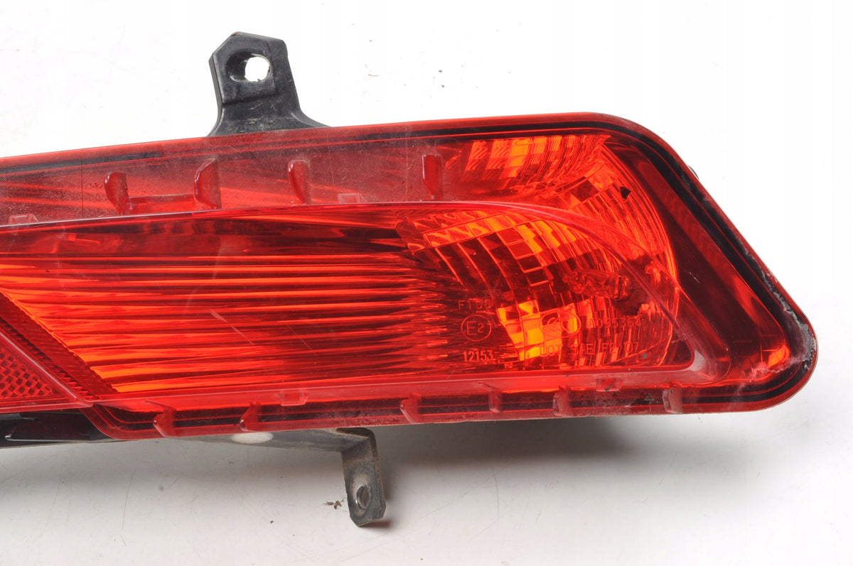 VOLVO XC60 AND LIFT FOG LAMP RIGHT REAR