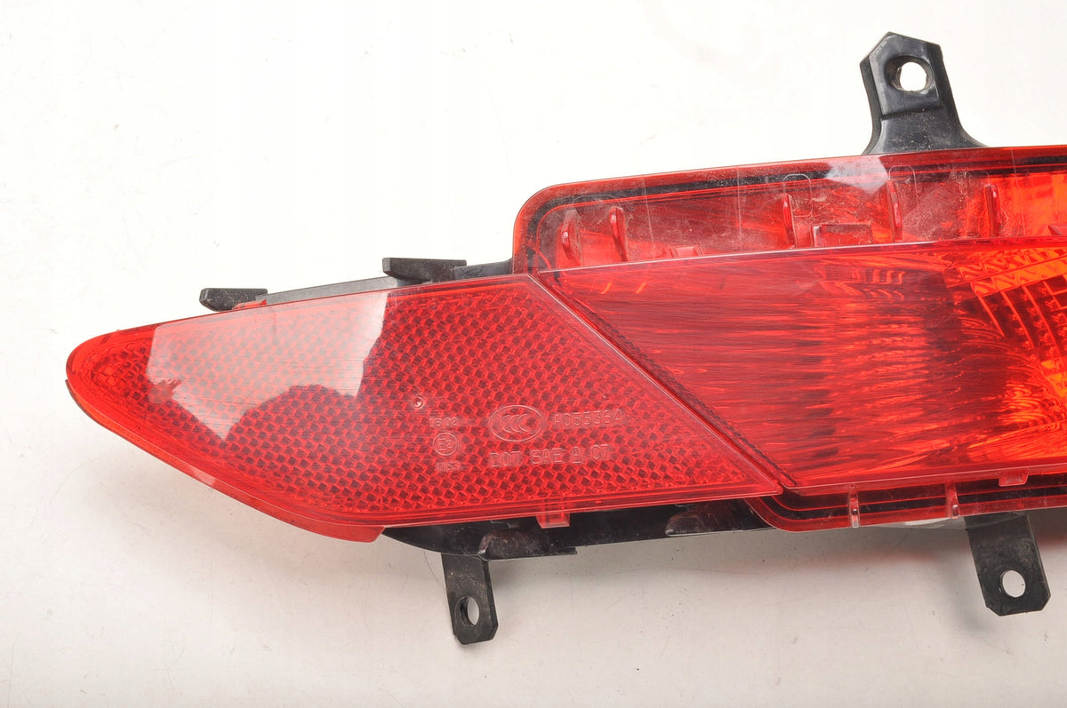 VOLVO XC60 AND LIFT FOG LAMP RIGHT REAR