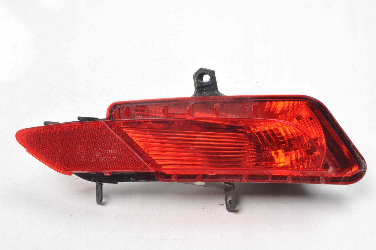 VOLVO XC60 AND LIFT FOG LAMP RIGHT REAR
