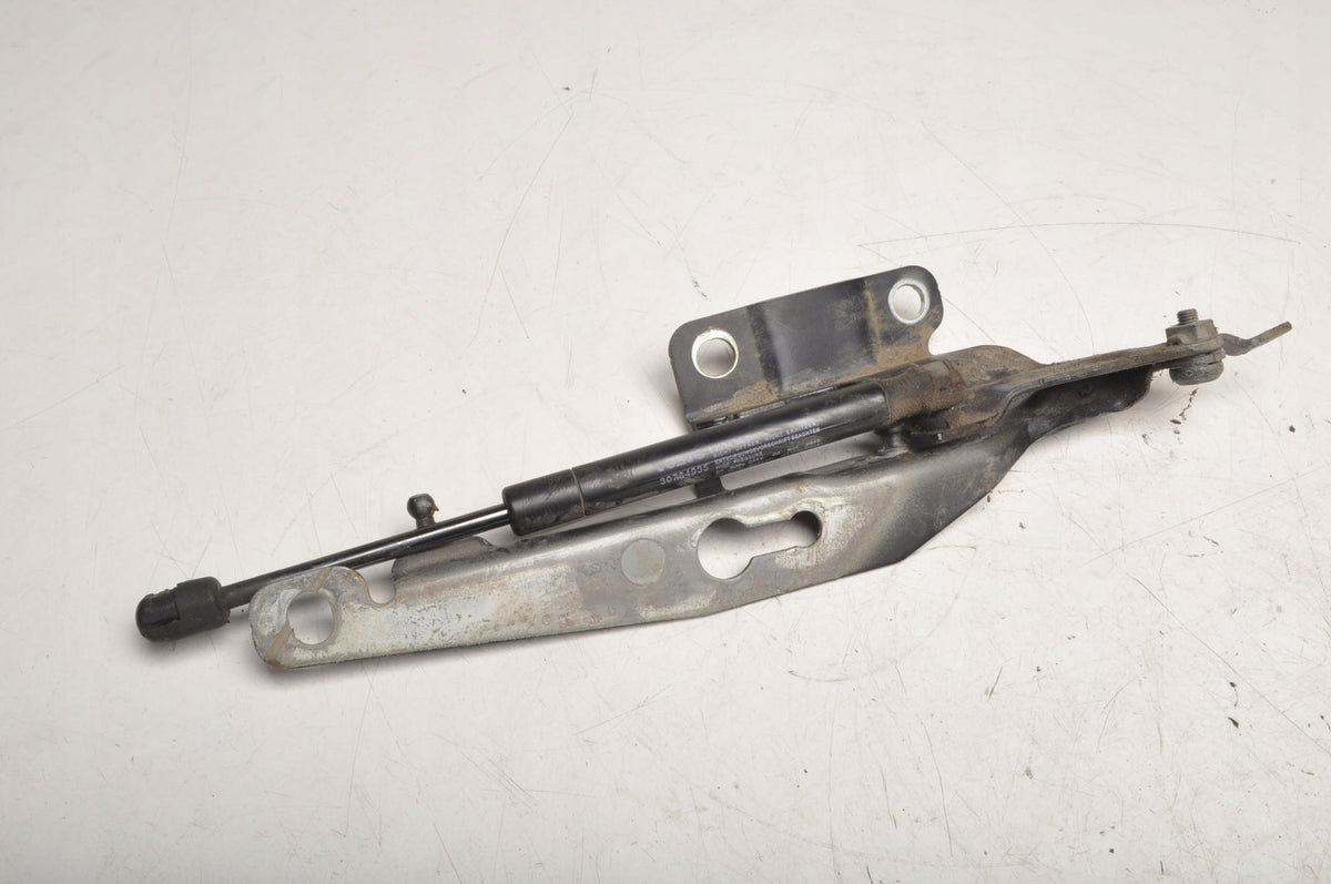 VOLVO XC60 AND MASK HINGE 31385814 31385815 SET