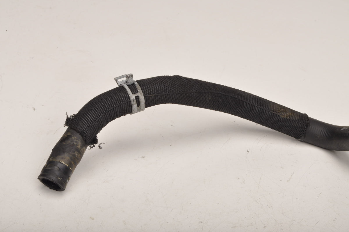 VOLVO XC60 AND PIPE WATER LINE 31474864