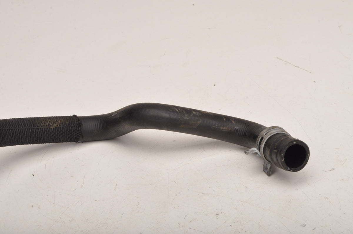 VOLVO XC60 AND PIPE WATER LINE 31474864